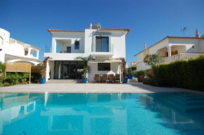 Villa Valhalla - Free Heated Swimming Pool - by bedzy Vilamoura LUX